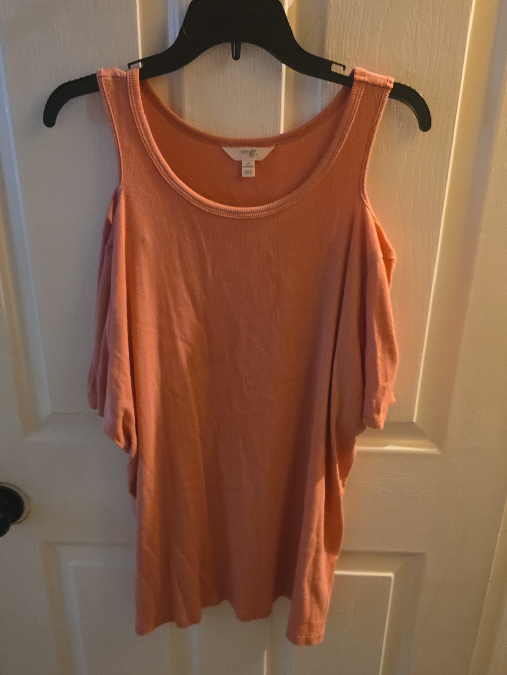 Terra & Sky Pink Cold-Shoulder Tank Top